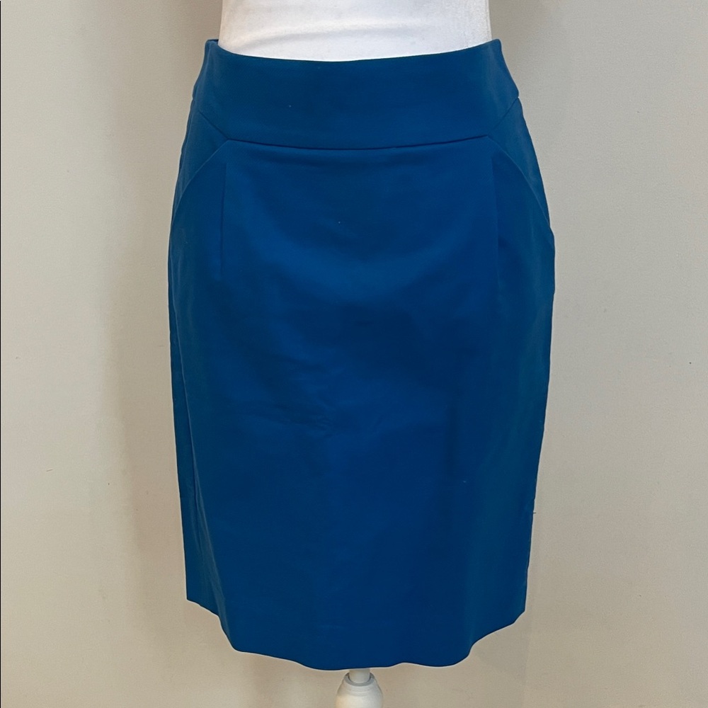 J.Crew 100% cotton blue pencil skirt- size 4